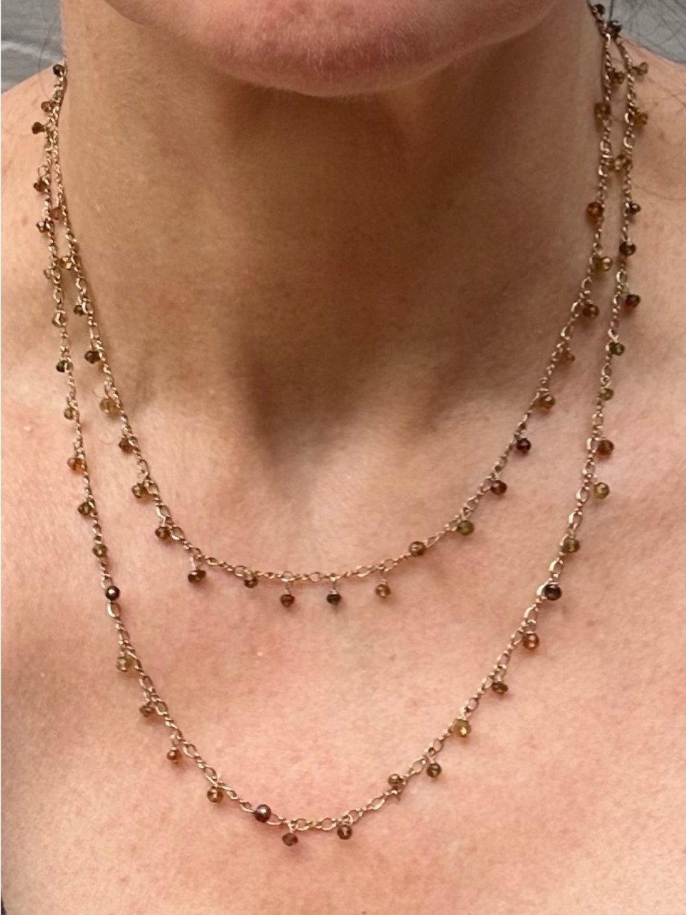 NWOT Delicate Gold & Brown Crystal Necklace